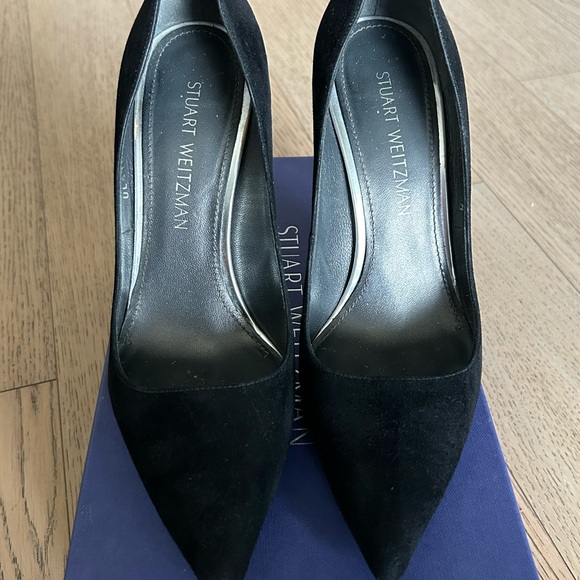 Stuart Weitzman Suede Black Pumps - Picture 6 of 7